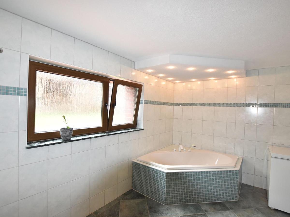 Modern Apartment In Kroepelin With Garden Rom bilde