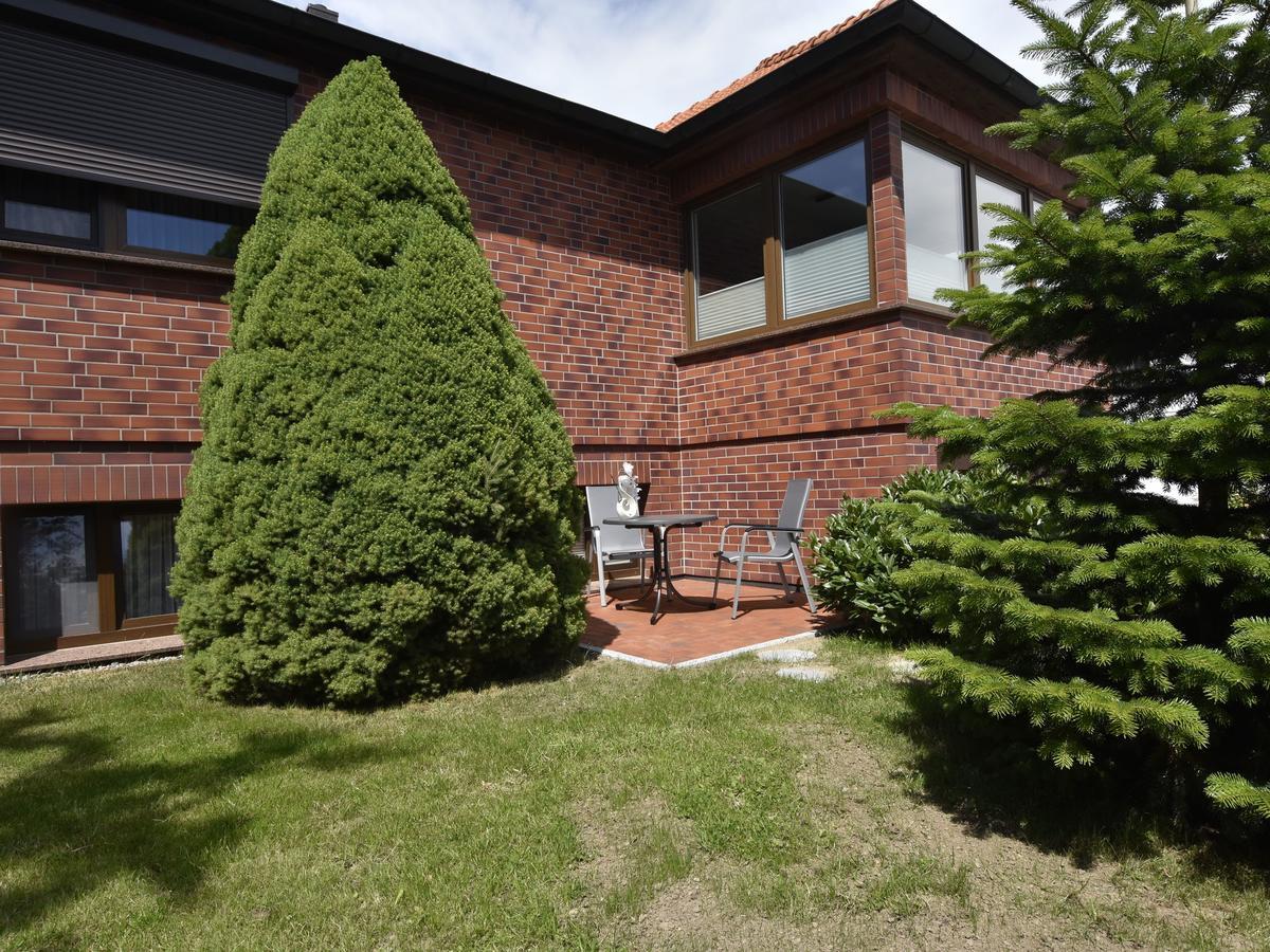 Modern Apartment In Kroepelin With Garden Eksteriør bilde